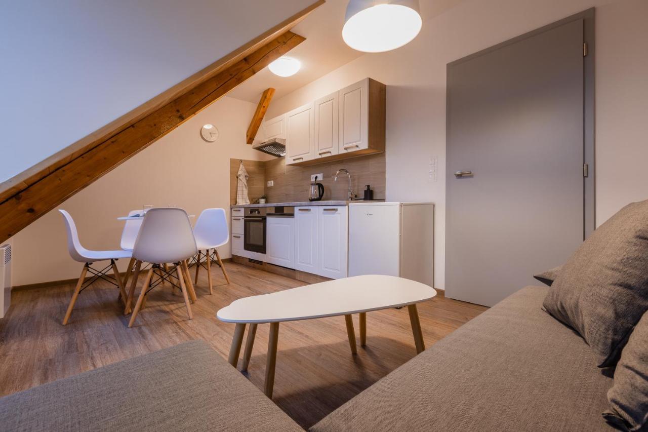 Romanticky Loft Parking U Hlavniho Nadrazi Olomouc Extérieur photo
