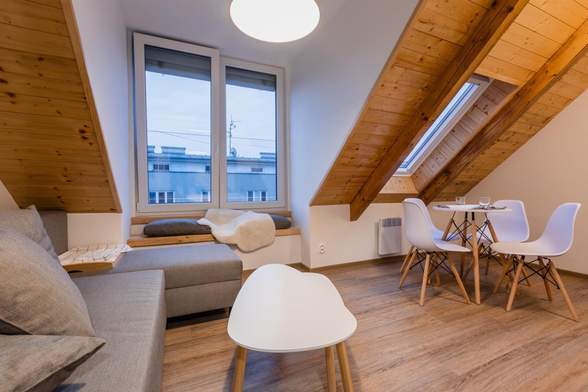 Romanticky Loft Parking U Hlavniho Nadrazi Olomouc Extérieur photo
