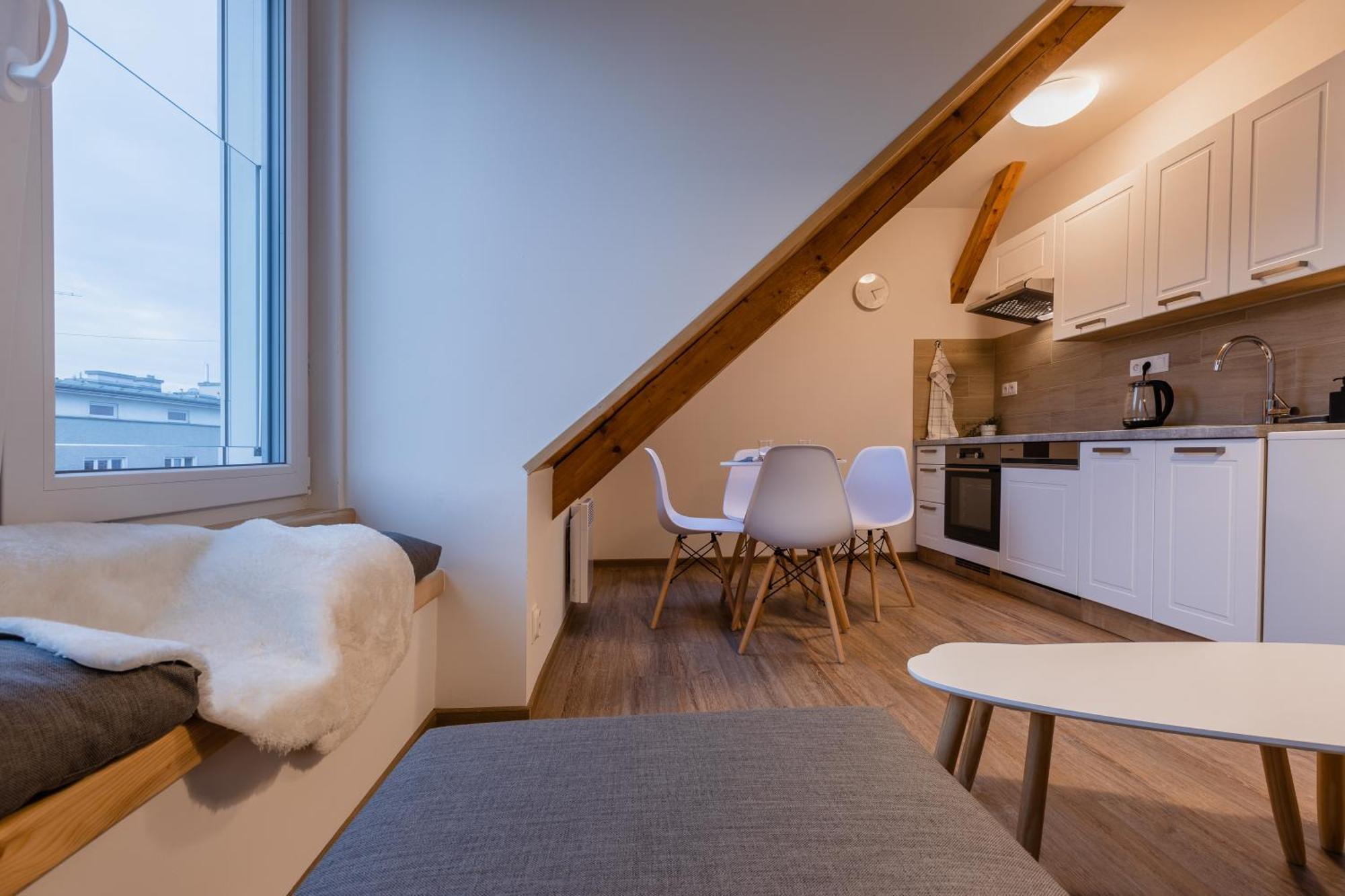 Romanticky Loft Parking U Hlavniho Nadrazi Olomouc Extérieur photo